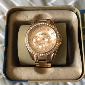 Rose gold Fossil watch!
